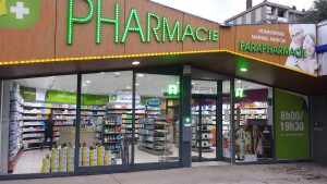 pharmacie la plaine enseigne lumineuse pub grésivaudan